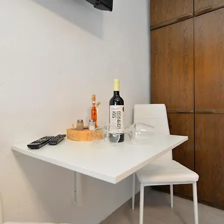 Fuer 2 Personen Ca 22 Qm In Bale, Istrien Istrische Riviera *