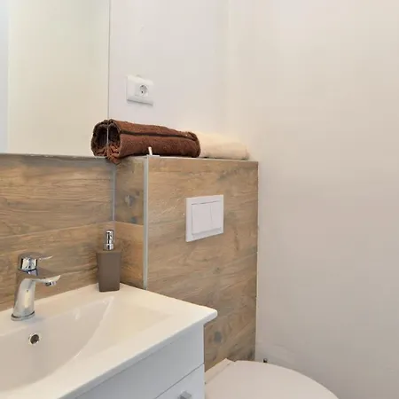Fuer 2 Personen Ca 22 Qm In Bale, Istrien Istrische Riviera Apartment