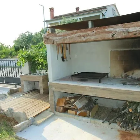 Apartment Fuer 2 Personen Ca 22 Qm In Bale, Istrien Istrische Riviera